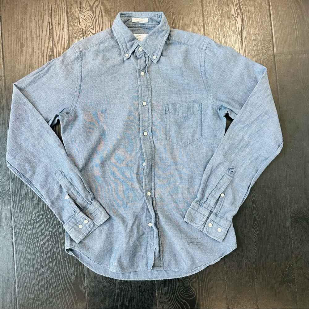 Gant Rugger “The Hugger” Men's Light Blue Oxford Button-Down Shirt OCBD